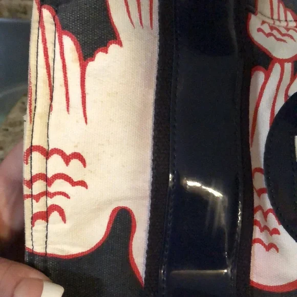 Tory Burch Tote Bag in GUC - Picture 14 of 14